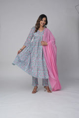 Sky Blue Niara Cut Kurta Set: Pink Floral Print