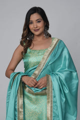 Sleeveless Brocade Kurta Set