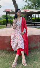 Stylish Cotton Suit Set With Dupatta