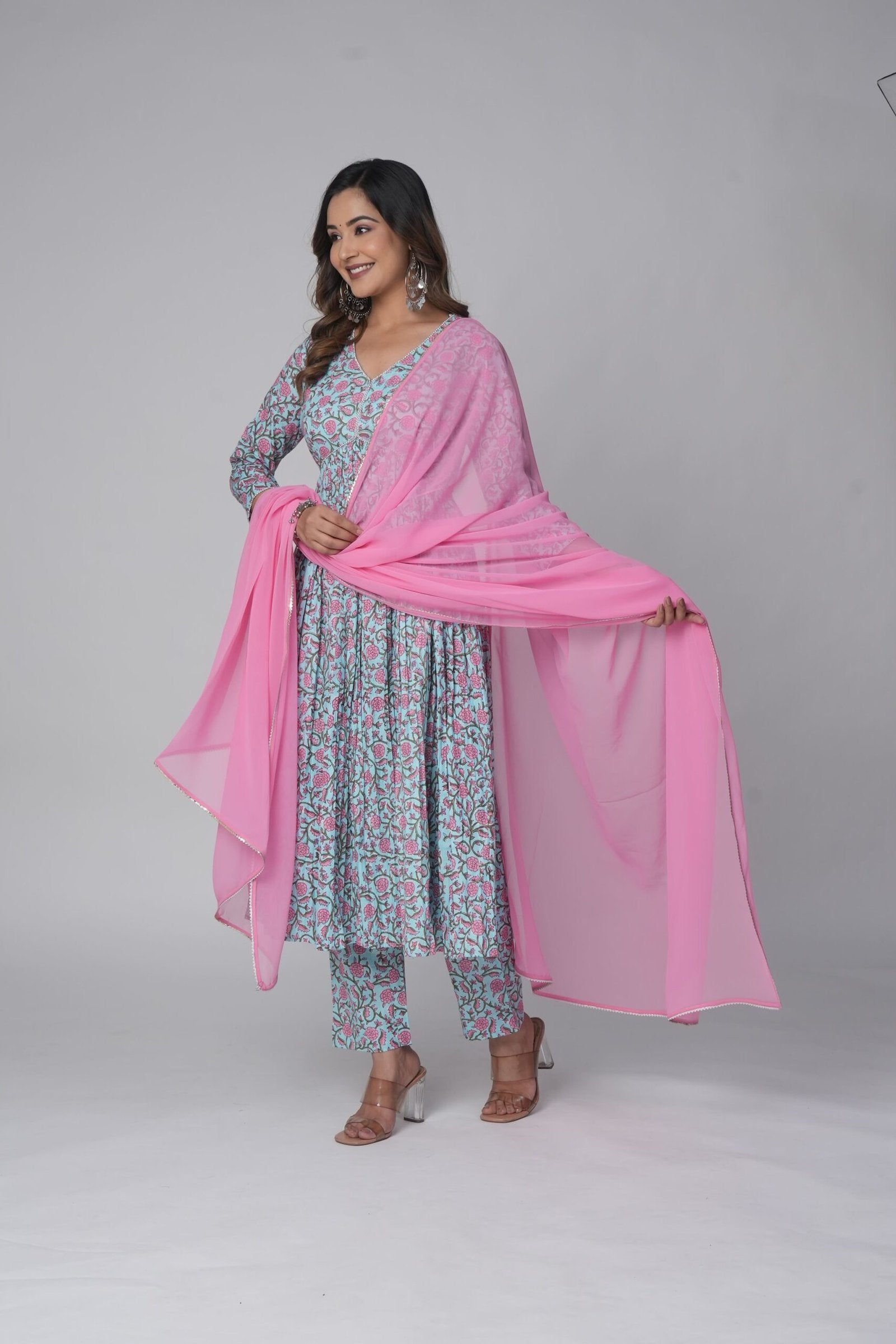 Sky Blue Niara Cut Kurta Set: Pink Floral Print