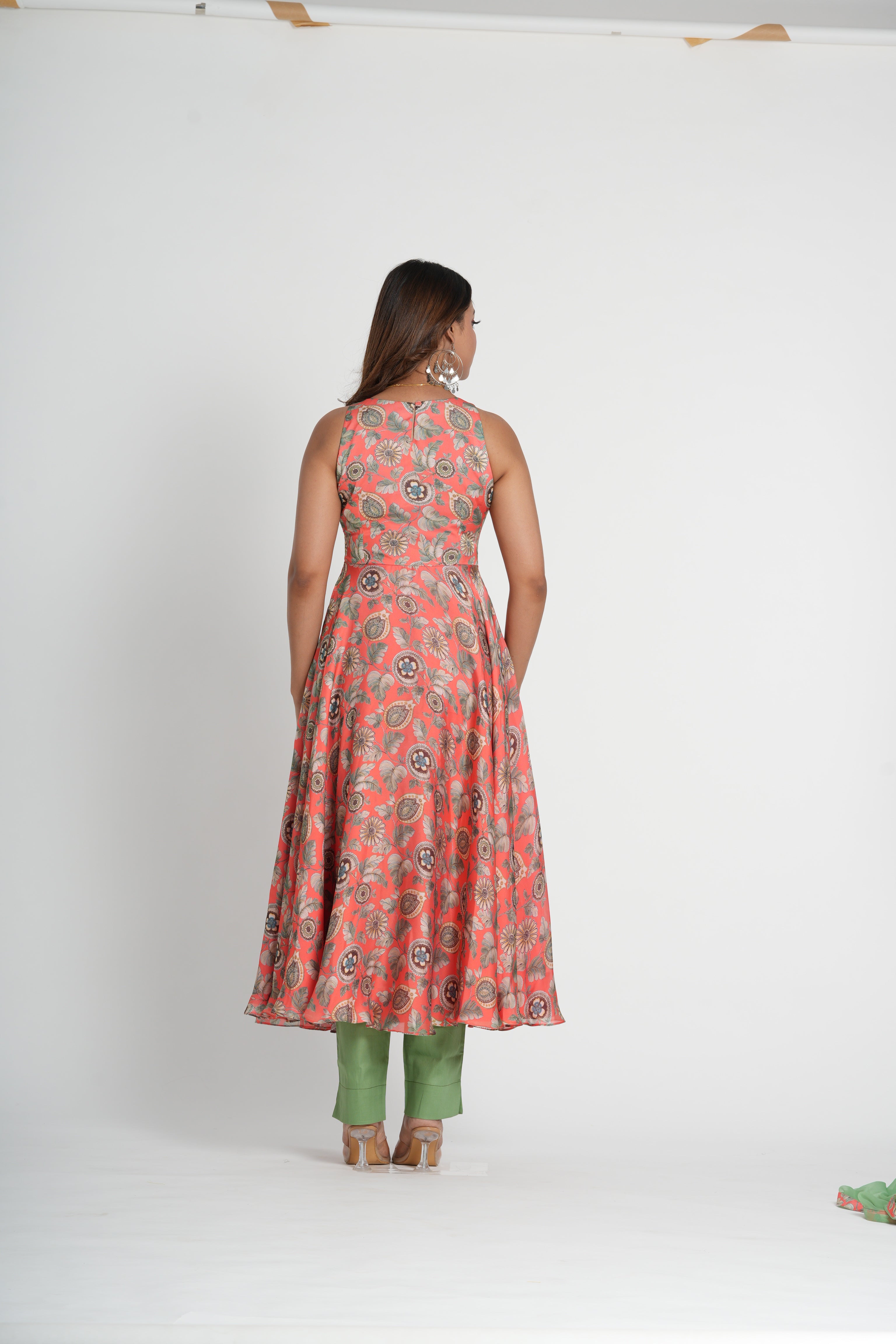 Stylish Peace Floral Printed Georgette Satin Anarkali Set