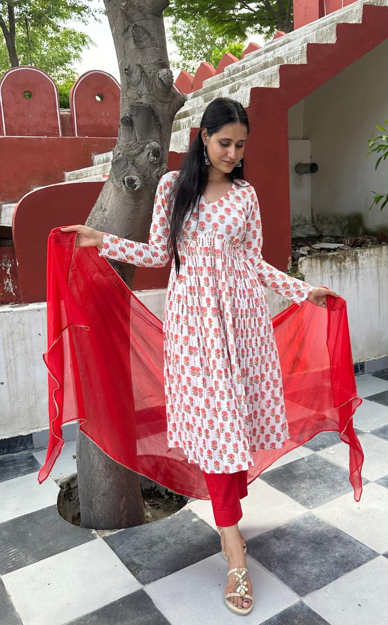 Stylish Cotton Suit Set With Dupatta